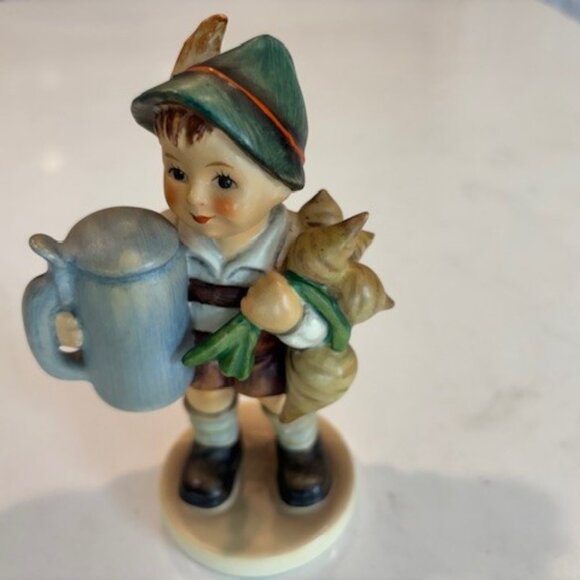 Hummel Germany - For Father #87 TMK 3 - 5.5" Tall EXCELLENT Condition - Picture 1 of 3